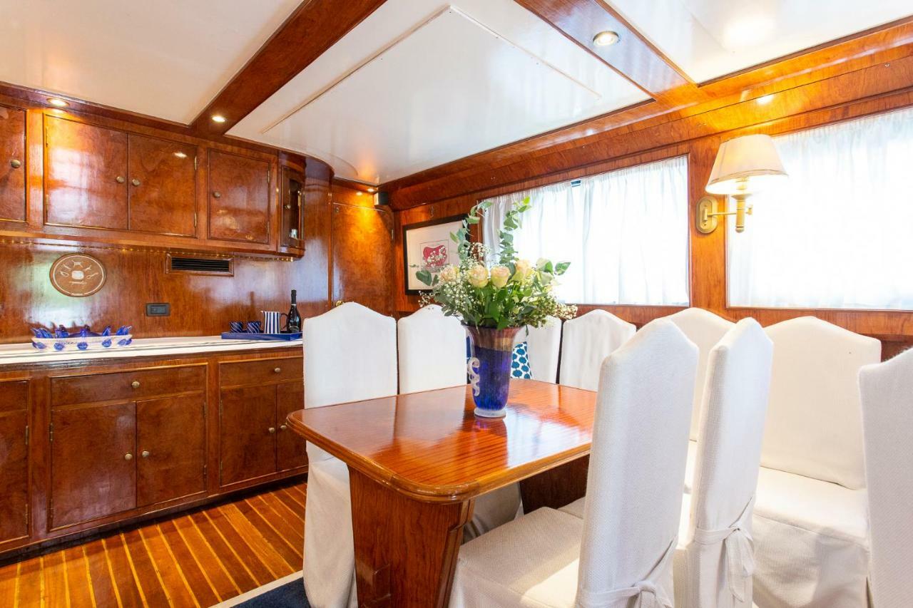 Yacht Sarah Venezia La Giudecca Exterior photo
