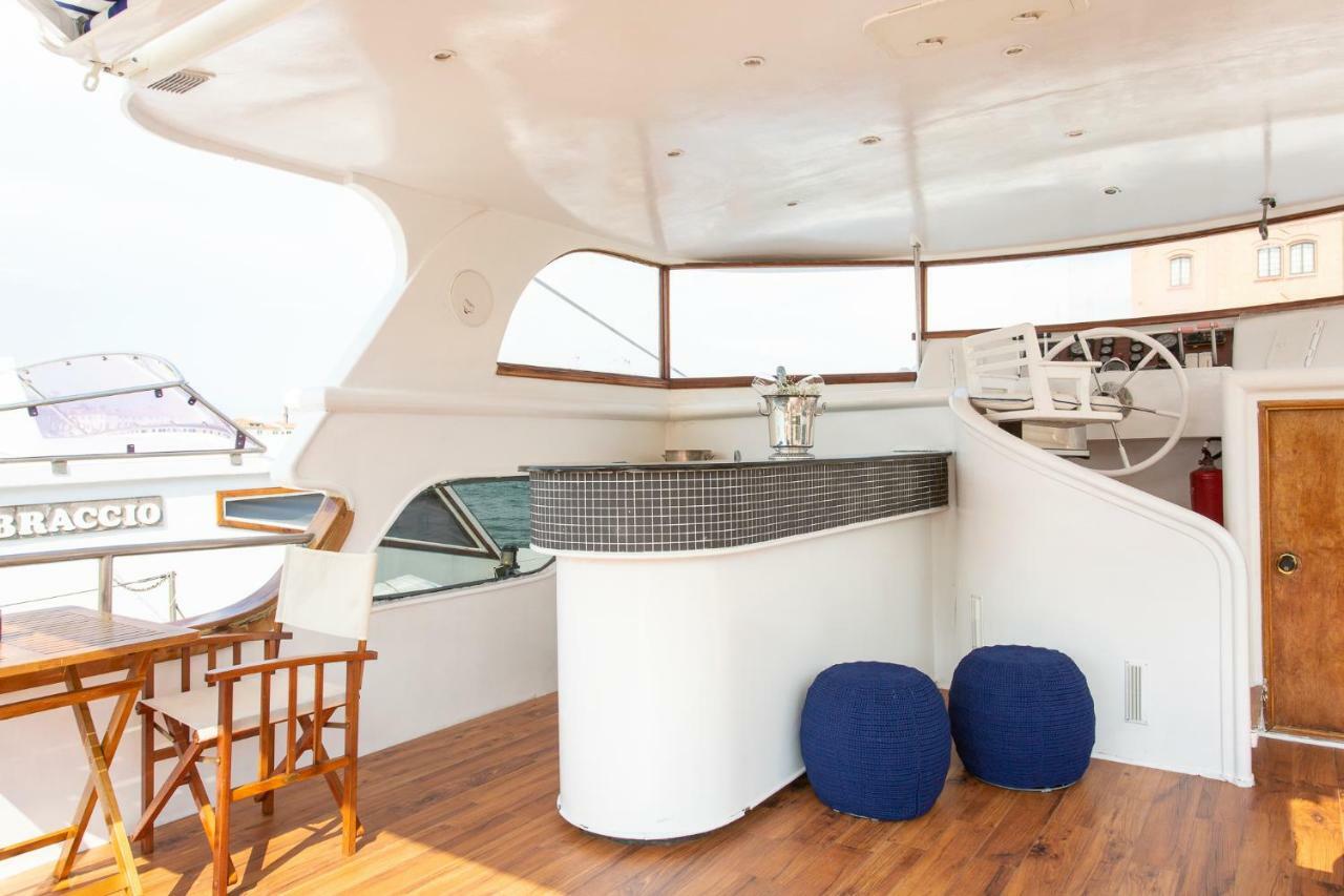 Yacht Sarah Venezia La Giudecca Exterior photo